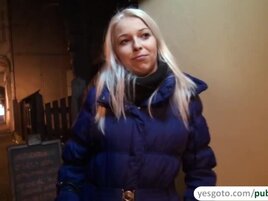 Hot blonde gets fucked by a stranger after flashing her tits in euro streets