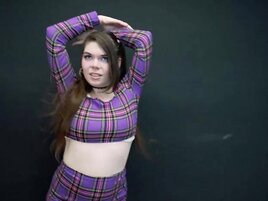 Brunette with natural curves wants to get fucked silly