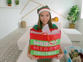 Christmas elf Vina Sky gives up her tight pink coochie
