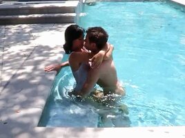 Dana Vespoli goes on a sex vacation with James Deen