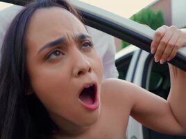 Alice Hernandez wants to get fucked in public as well