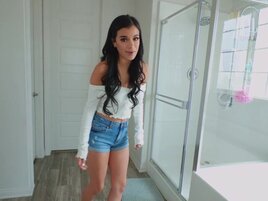 Unstoppable fuck with Savannah Sixx getting tit-fucked