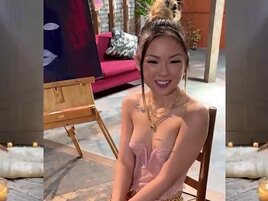 Solo hottie doing a lot to get wild AF with lust