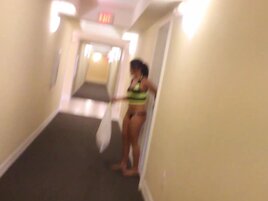 Asian girl with a nice ass sucks cock in an amateur vid