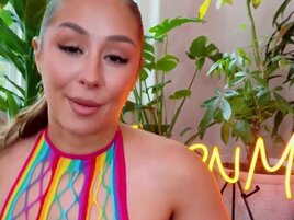 Exotic babe Tommy King is ready for a big penis