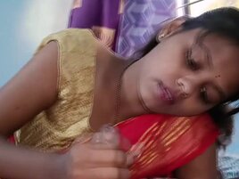 Indian babe wearing a saree gives a blowjob and rides
