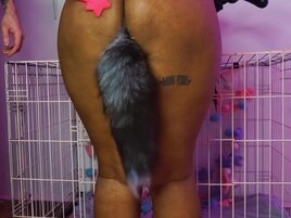 Miss Estigia is happy in this kinky pet-play video